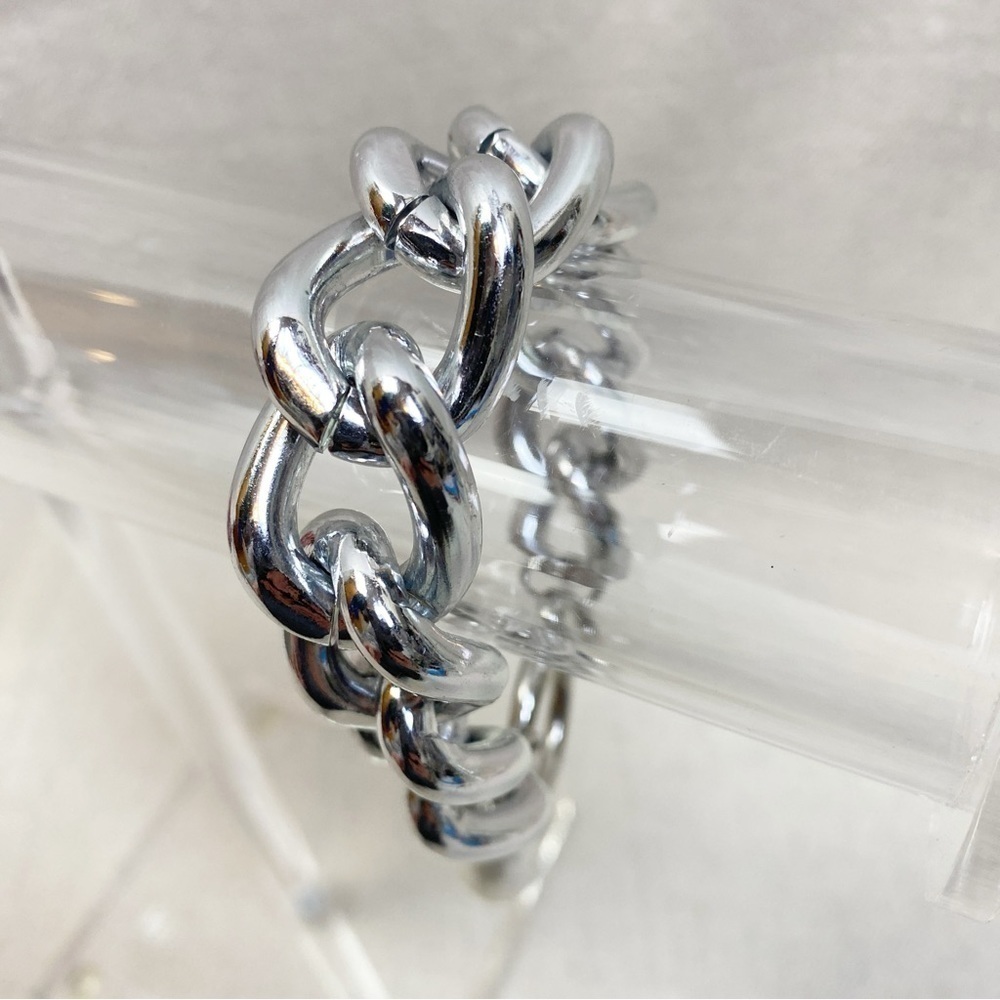 Chunky Silver tone Bracelet with faux Pearl dangle